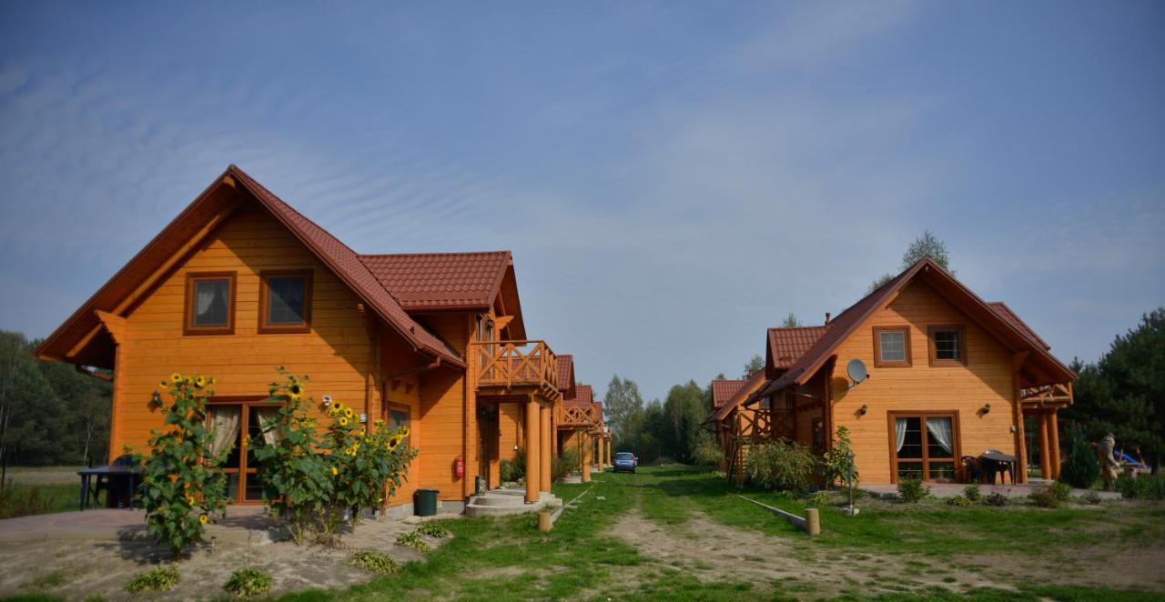 Hotel Osrodek Wypoczynkowy Ranczo Okuninka Exterior foto